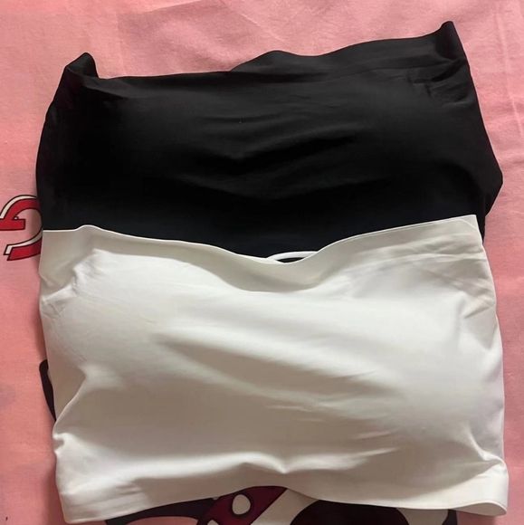 Cherry 2 Way Hooked Seamless Strapless Bra