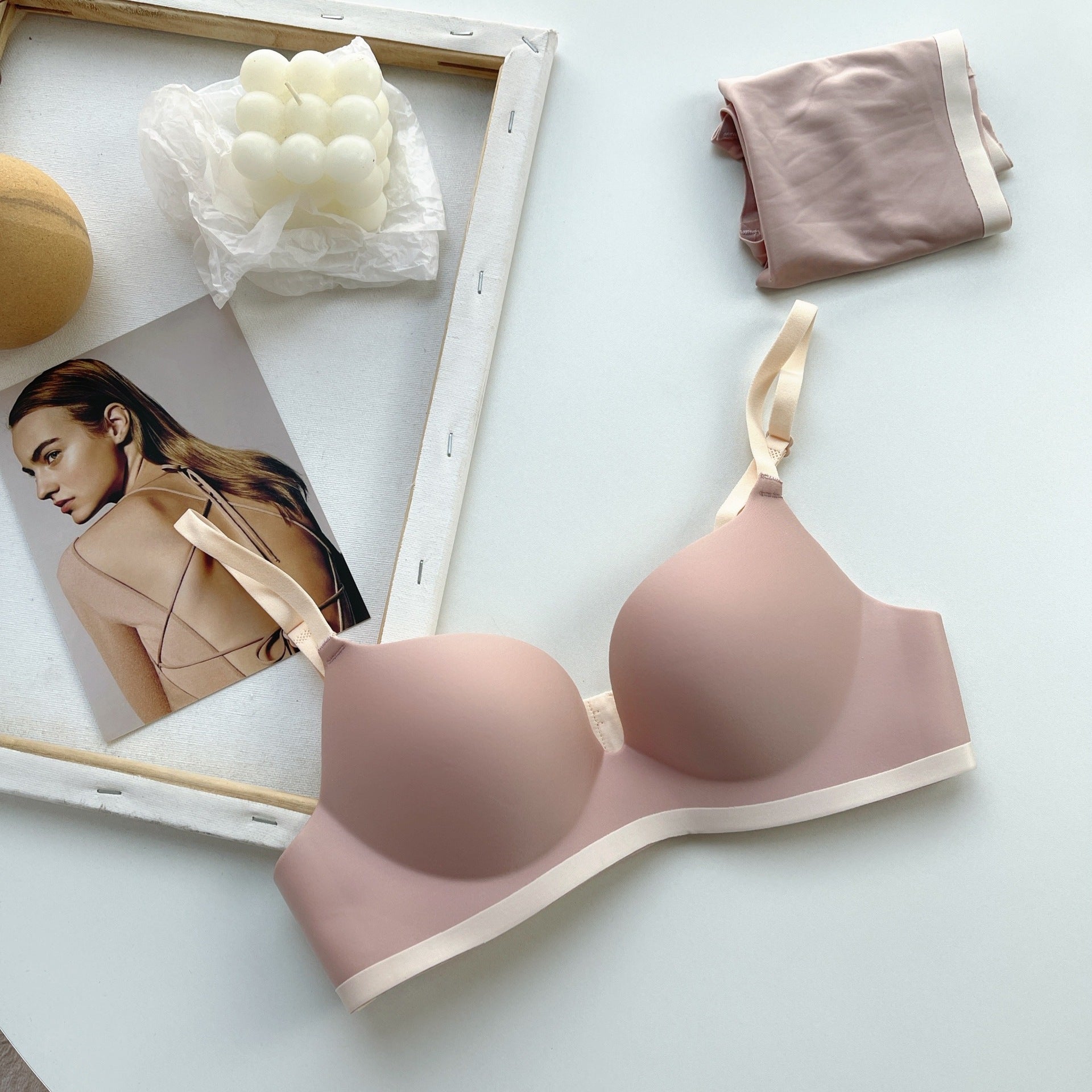Linning Seamless  Double Padded Soft Bra Set
